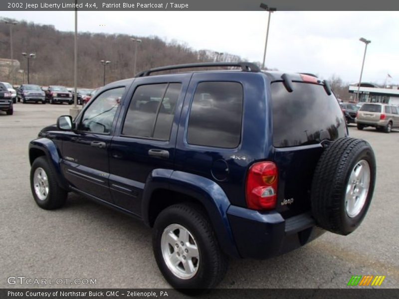 Patriot Blue Pearlcoat / Taupe 2002 Jeep Liberty Limited 4x4