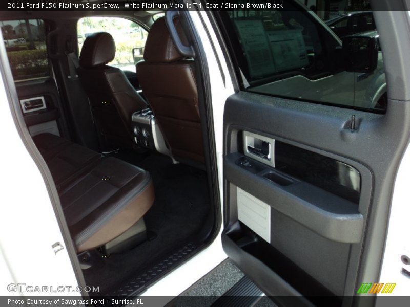 White Platinum Metallic Tri-Coat / Sienna Brown/Black 2011 Ford F150 Platinum SuperCrew