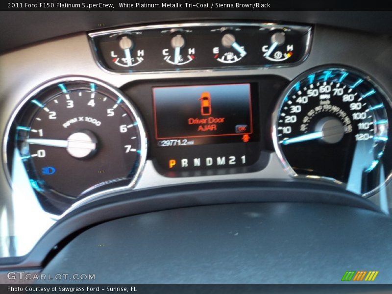 White Platinum Metallic Tri-Coat / Sienna Brown/Black 2011 Ford F150 Platinum SuperCrew