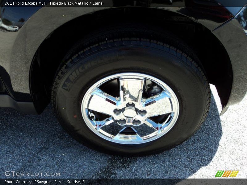 Tuxedo Black Metallic / Camel 2011 Ford Escape XLT