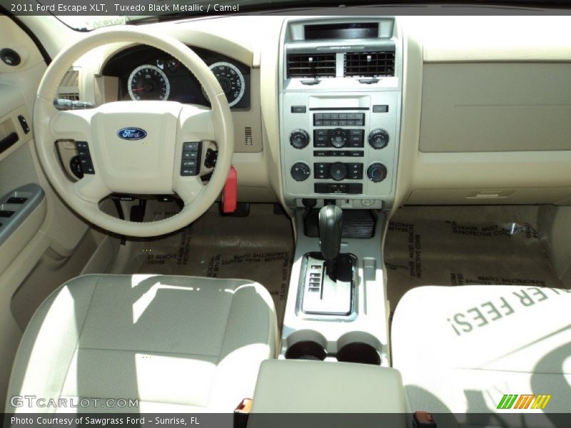 Tuxedo Black Metallic / Camel 2011 Ford Escape XLT