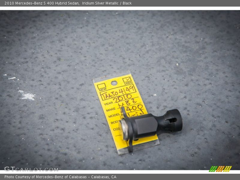 Iridium Silver Metallic / Black 2010 Mercedes-Benz S 400 Hybrid Sedan