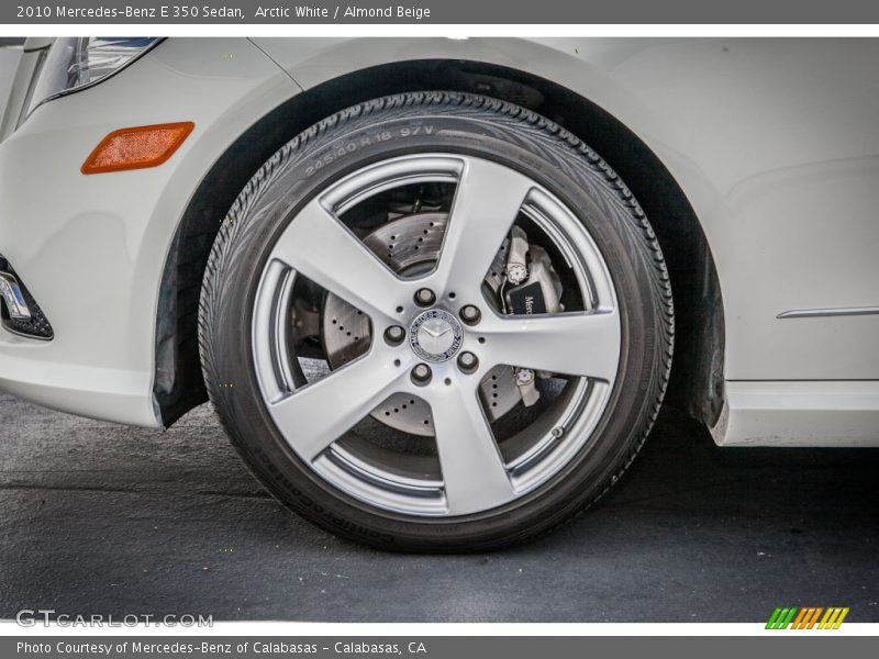 Arctic White / Almond Beige 2010 Mercedes-Benz E 350 Sedan