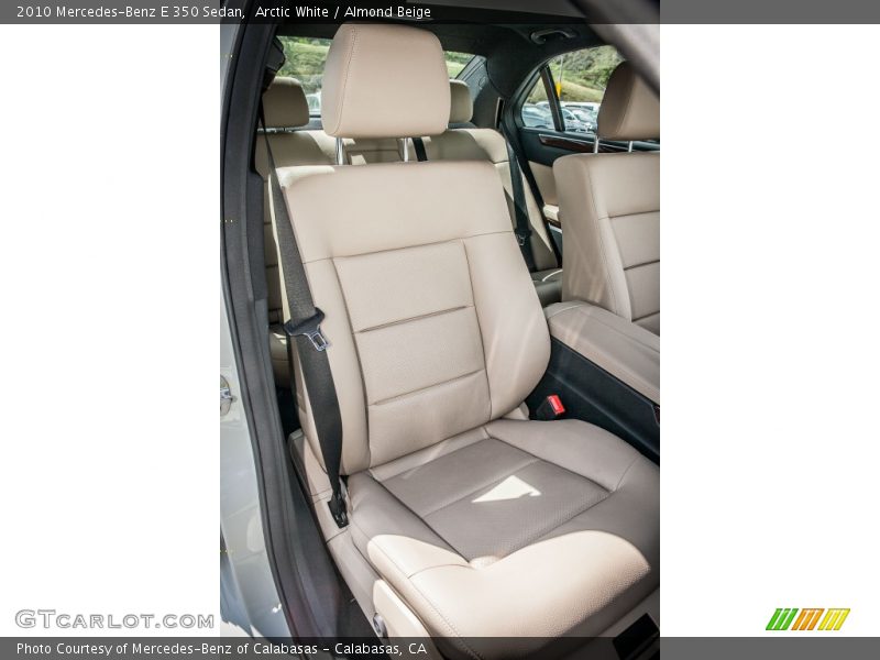 Arctic White / Almond Beige 2010 Mercedes-Benz E 350 Sedan