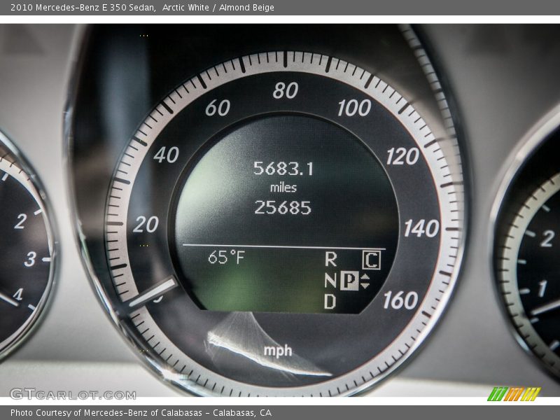 Arctic White / Almond Beige 2010 Mercedes-Benz E 350 Sedan