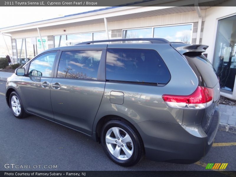 Cypress Green Pearl / Bisque 2011 Toyota Sienna LE