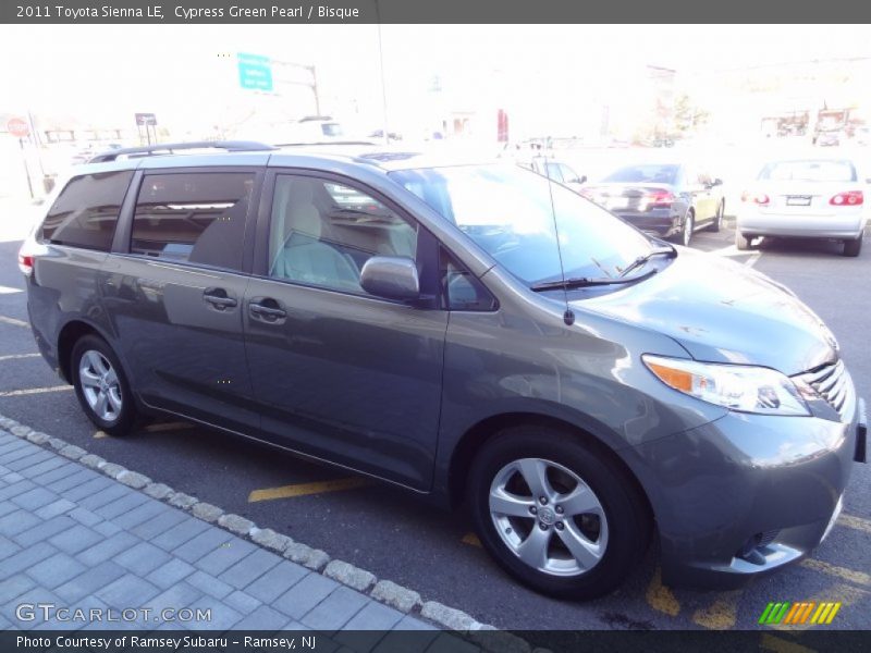 Cypress Green Pearl / Bisque 2011 Toyota Sienna LE