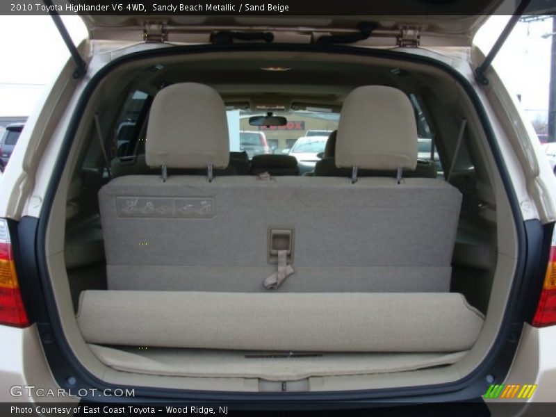 Sandy Beach Metallic / Sand Beige 2010 Toyota Highlander V6 4WD