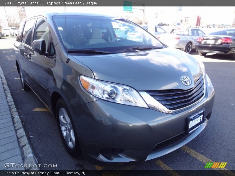 Cypress Green Pearl / Bisque 2011 Toyota Sienna LE