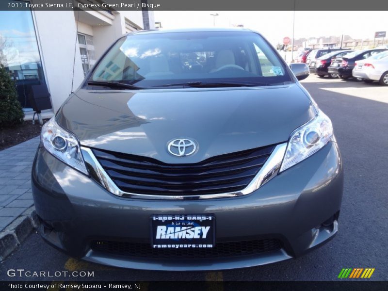 Cypress Green Pearl / Bisque 2011 Toyota Sienna LE