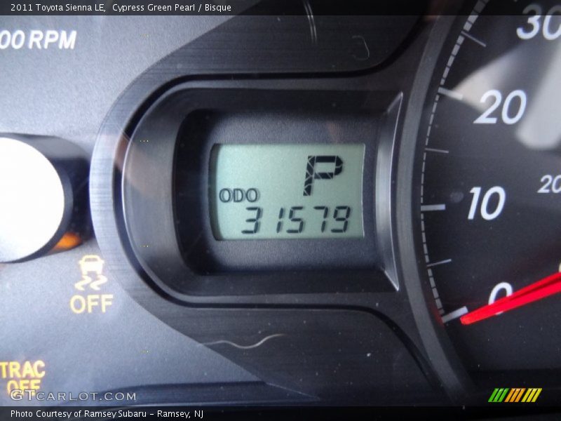 Cypress Green Pearl / Bisque 2011 Toyota Sienna LE