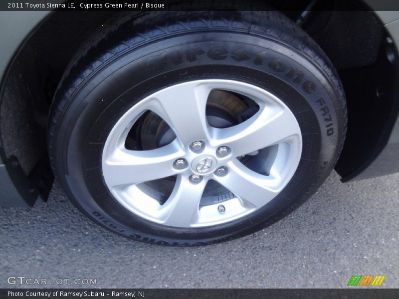  2011 Sienna LE Wheel