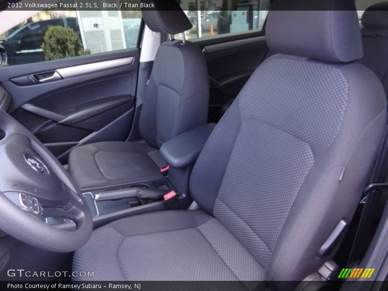 Black / Titan Black 2012 Volkswagen Passat 2.5L S