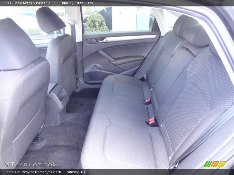Black / Titan Black 2012 Volkswagen Passat 2.5L S