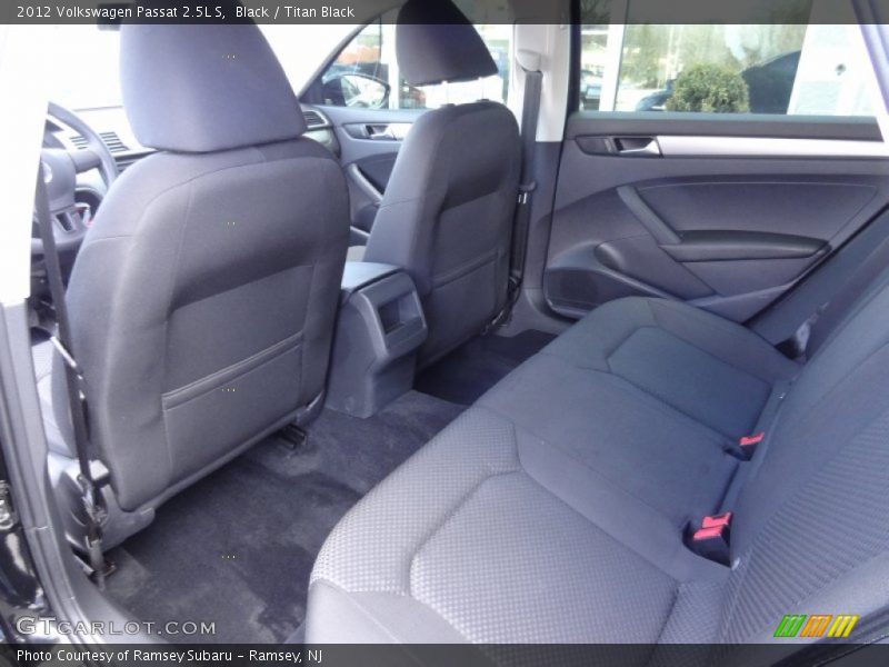 Black / Titan Black 2012 Volkswagen Passat 2.5L S