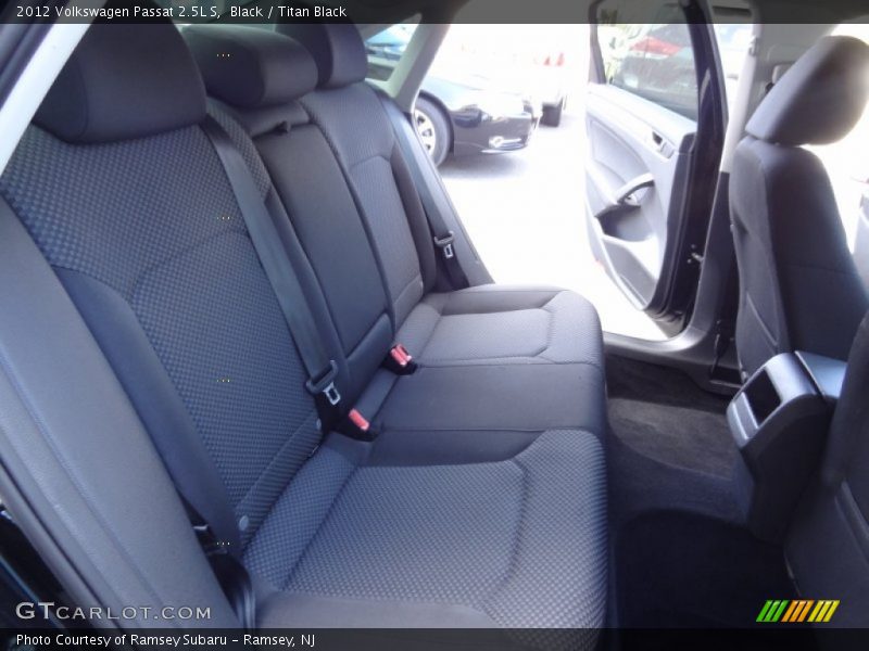 Black / Titan Black 2012 Volkswagen Passat 2.5L S
