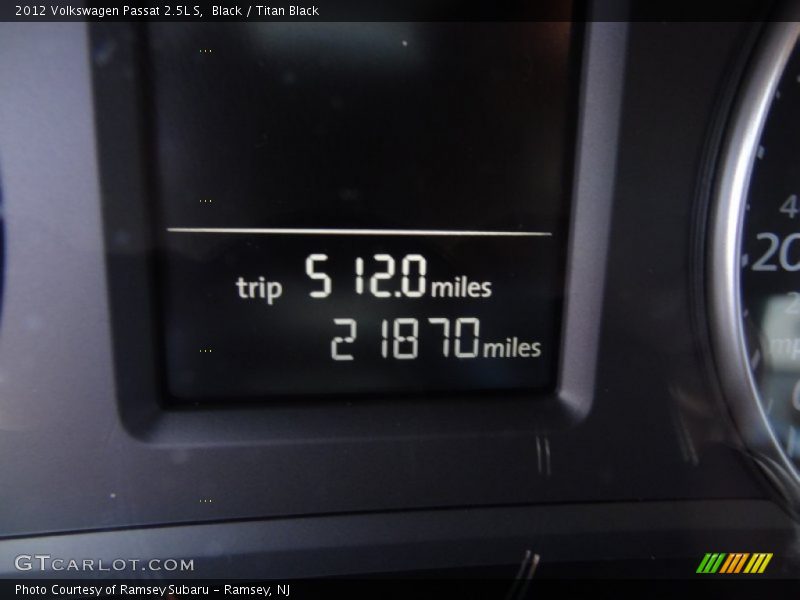 Black / Titan Black 2012 Volkswagen Passat 2.5L S