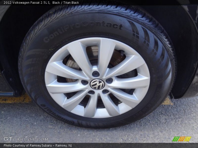Black / Titan Black 2012 Volkswagen Passat 2.5L S