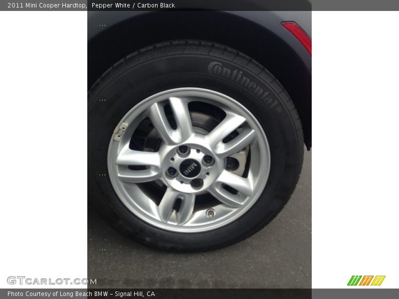 Pepper White / Carbon Black 2011 Mini Cooper Hardtop