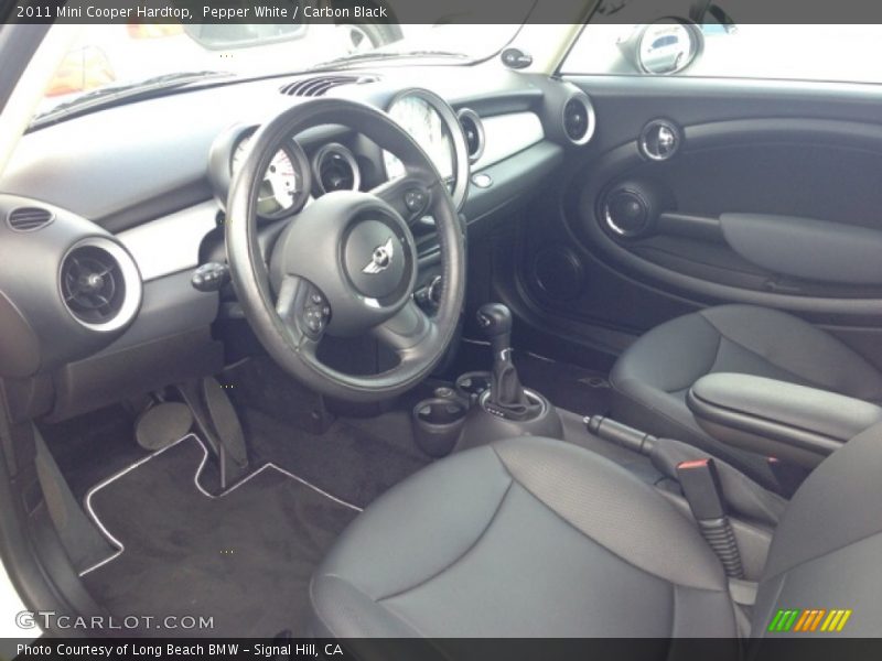 Pepper White / Carbon Black 2011 Mini Cooper Hardtop
