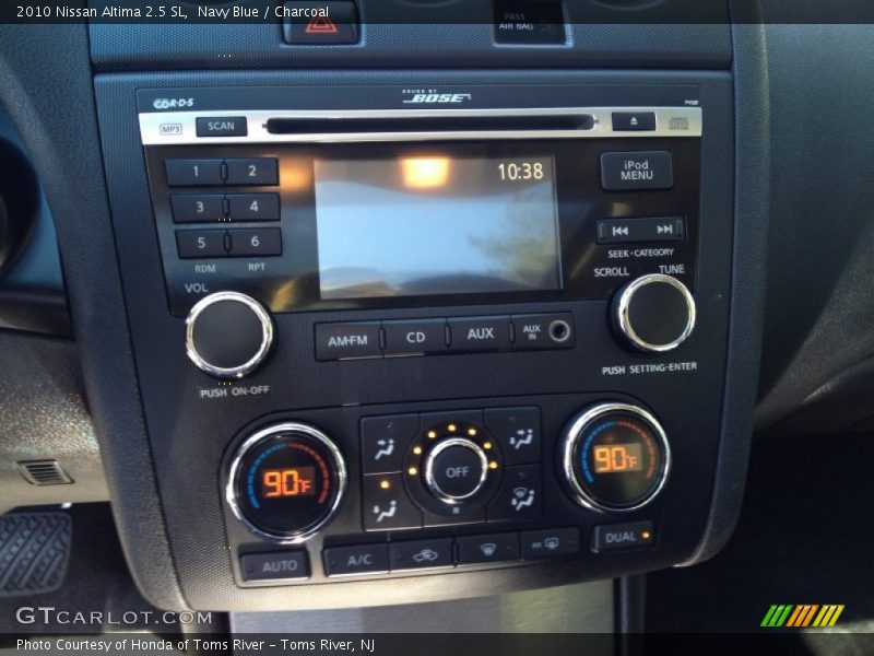 Controls of 2010 Altima 2.5 SL