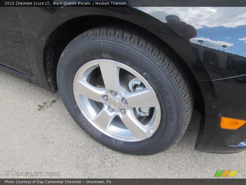 Black Granite Metallic / Medium Titanium 2013 Chevrolet Cruze LT