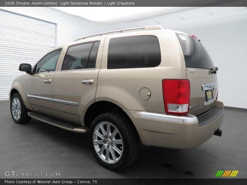 Light Sandstone Metallic / Light Graystone 2008 Chrysler Aspen Limited