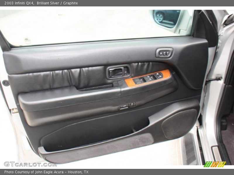 Door Panel of 2003 QX4 