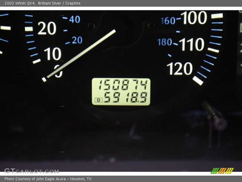 Brilliant Silver / Graphite 2003 Infiniti QX4