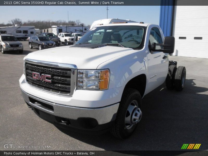 Summit White / Dark Titanium 2013 GMC Sierra 3500HD Regular Cab Chassis