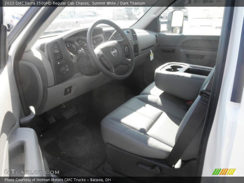 Summit White / Dark Titanium 2013 GMC Sierra 3500HD Regular Cab Chassis