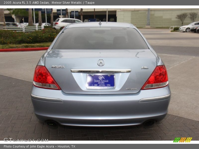 Meteor Silver Metallic / Taupe 2005 Acura RL 3.5 AWD Sedan