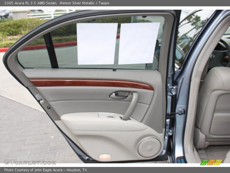 Meteor Silver Metallic / Taupe 2005 Acura RL 3.5 AWD Sedan
