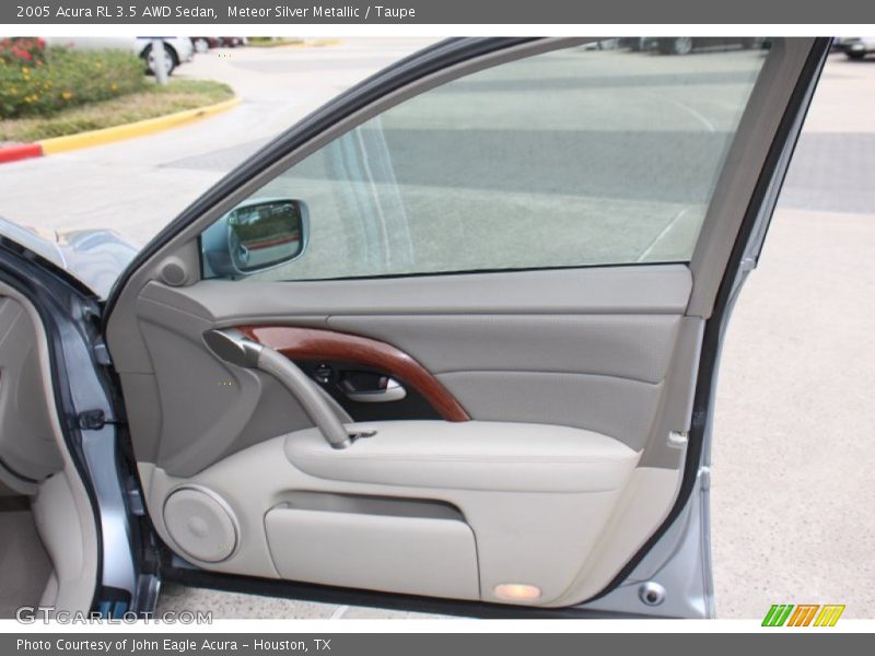 Meteor Silver Metallic / Taupe 2005 Acura RL 3.5 AWD Sedan