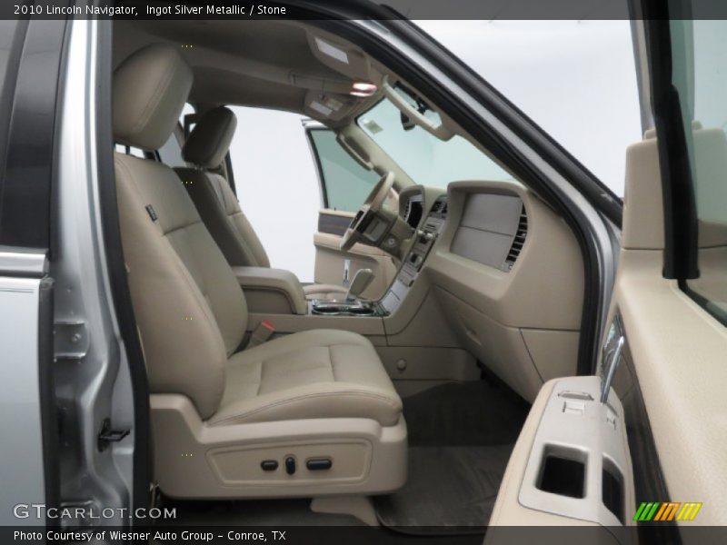 Ingot Silver Metallic / Stone 2010 Lincoln Navigator