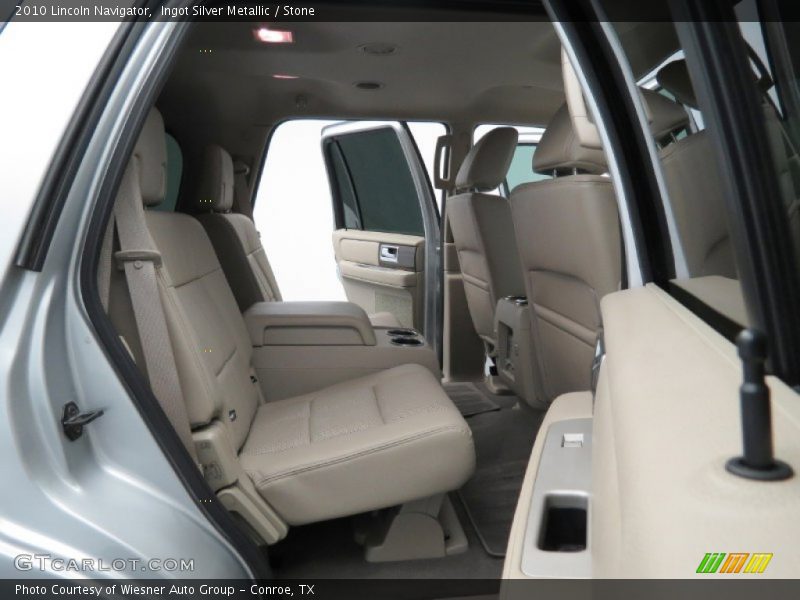 Ingot Silver Metallic / Stone 2010 Lincoln Navigator