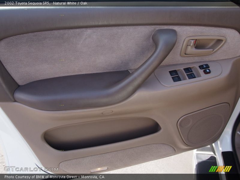 Natural White / Oak 2002 Toyota Sequoia SR5