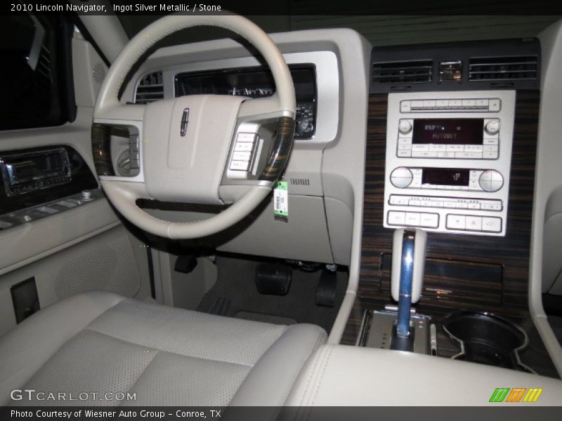 Ingot Silver Metallic / Stone 2010 Lincoln Navigator