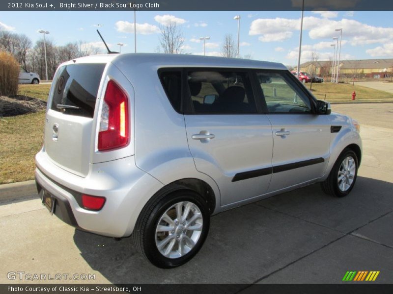 Bright Silver / Black Soul Logo Cloth 2012 Kia Soul +