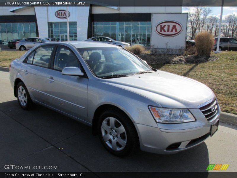 Bright Silver / Gray 2009 Hyundai Sonata GLS