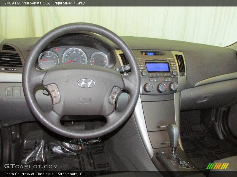 Bright Silver / Gray 2009 Hyundai Sonata GLS