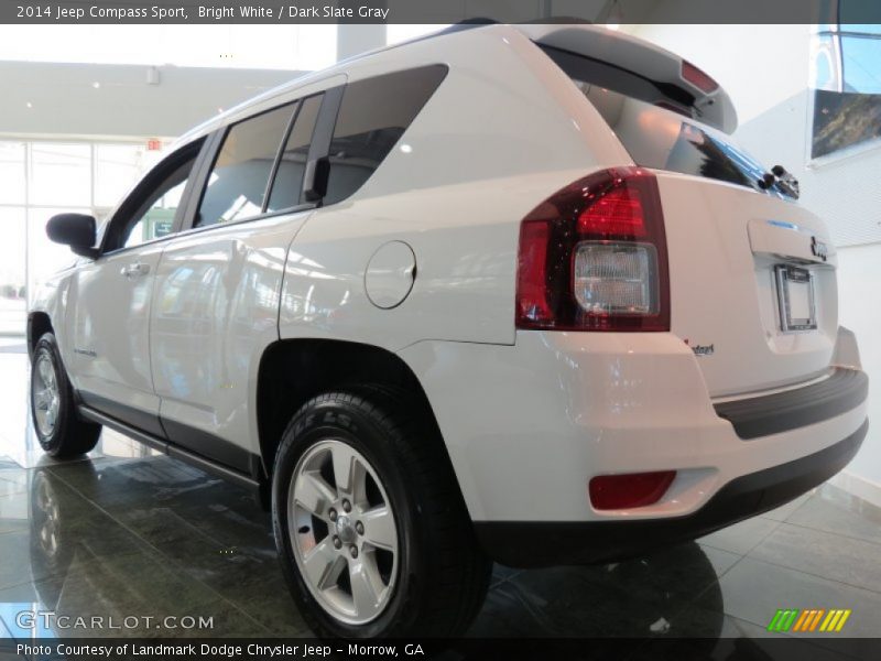 Bright White / Dark Slate Gray 2014 Jeep Compass Sport