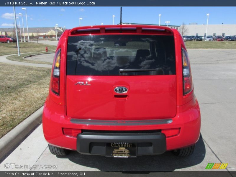 Molten Red / Black Soul Logo Cloth 2010 Kia Soul +