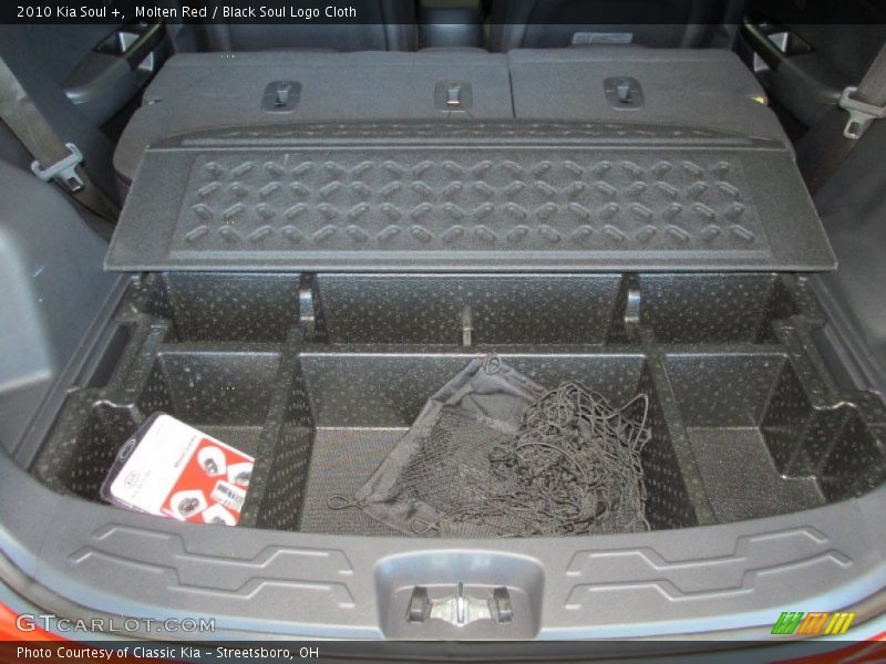Molten Red / Black Soul Logo Cloth 2010 Kia Soul +