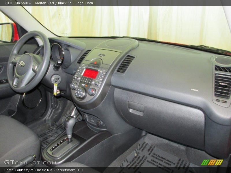 Molten Red / Black Soul Logo Cloth 2010 Kia Soul +