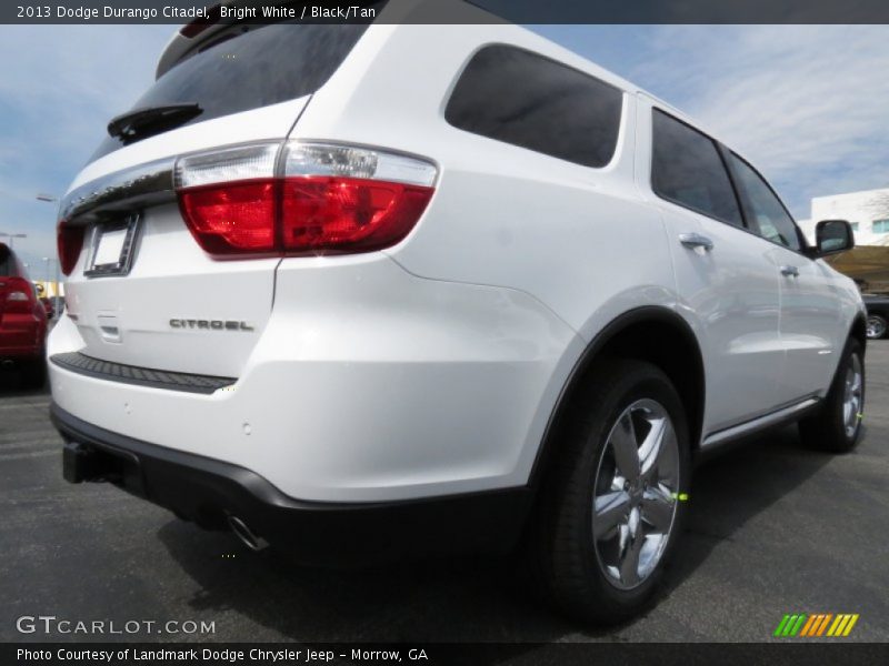Bright White / Black/Tan 2013 Dodge Durango Citadel