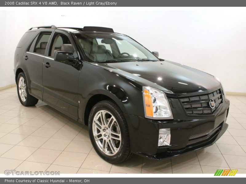 Front 3/4 View of 2008 SRX 4 V8 AWD