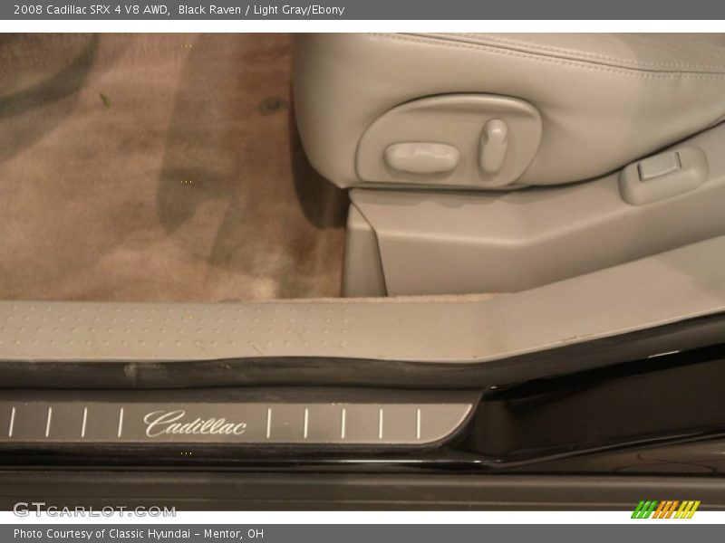 Black Raven / Light Gray/Ebony 2008 Cadillac SRX 4 V8 AWD