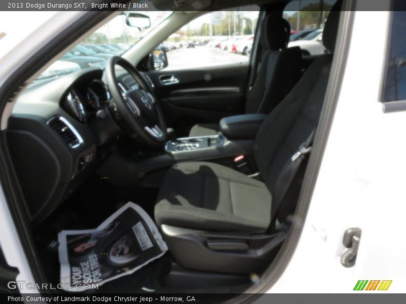 Bright White / Black 2013 Dodge Durango SXT
