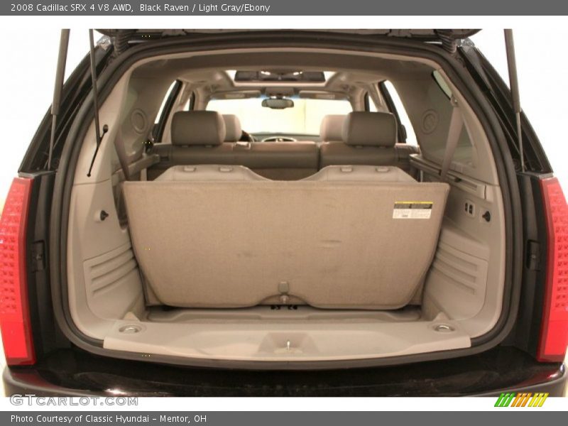  2008 SRX 4 V8 AWD Trunk